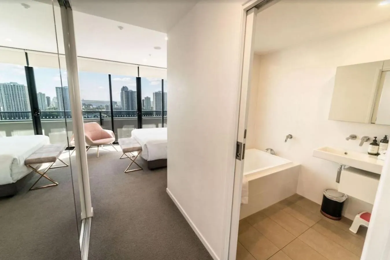 Lejlighed 3 Bedroom Apt With High Level Ocean Views Gold Coast